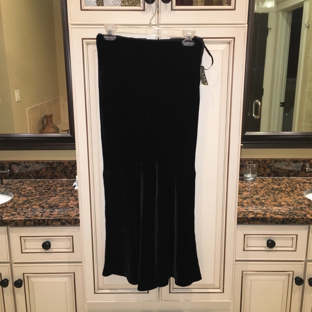 Black velvet Ralph Lauren mermaid skirt sz 2P